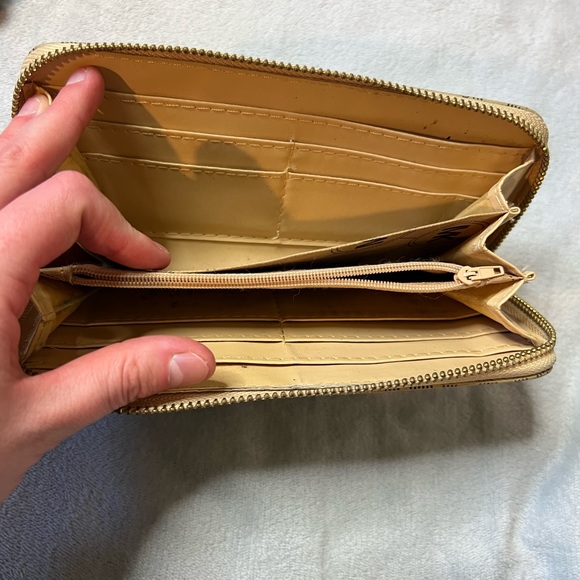 Michael Kors Tan Wallet - Picture 5 of 7